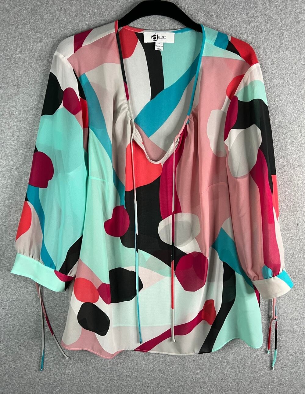 Alvin Valley Multicolor Abstract XL Top Womens Size A List Drawstring Sides